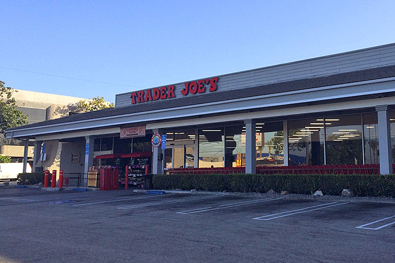 Trader joe s burbank 124 grocery store in burbank 91502