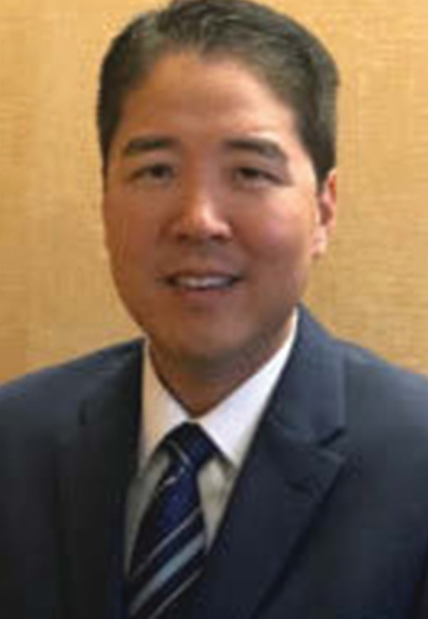 John Koh portrait image. Your local financial advisor in Huntington Beach, 