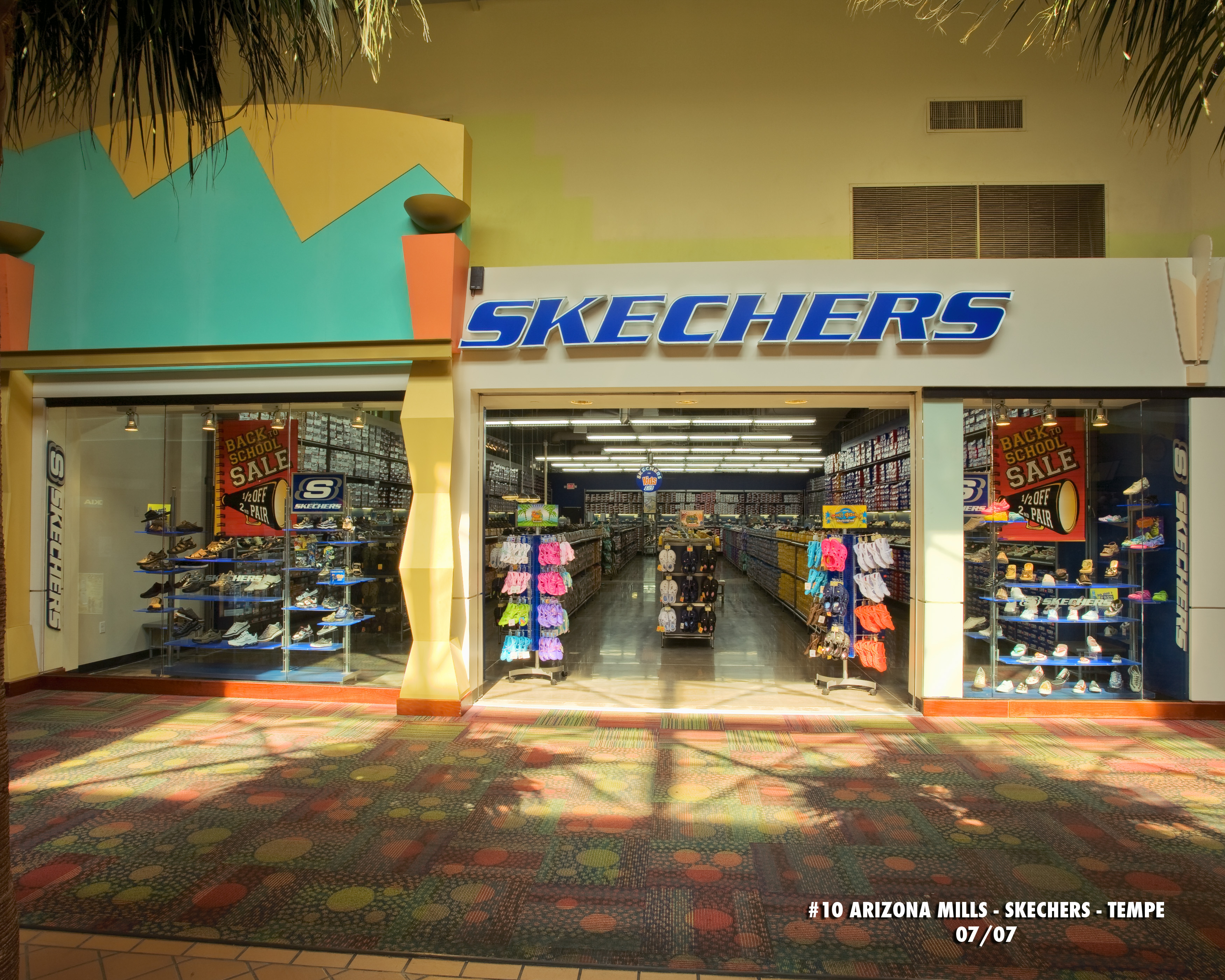 Skechers storefront. Your local shoe store in Tempe, AZ