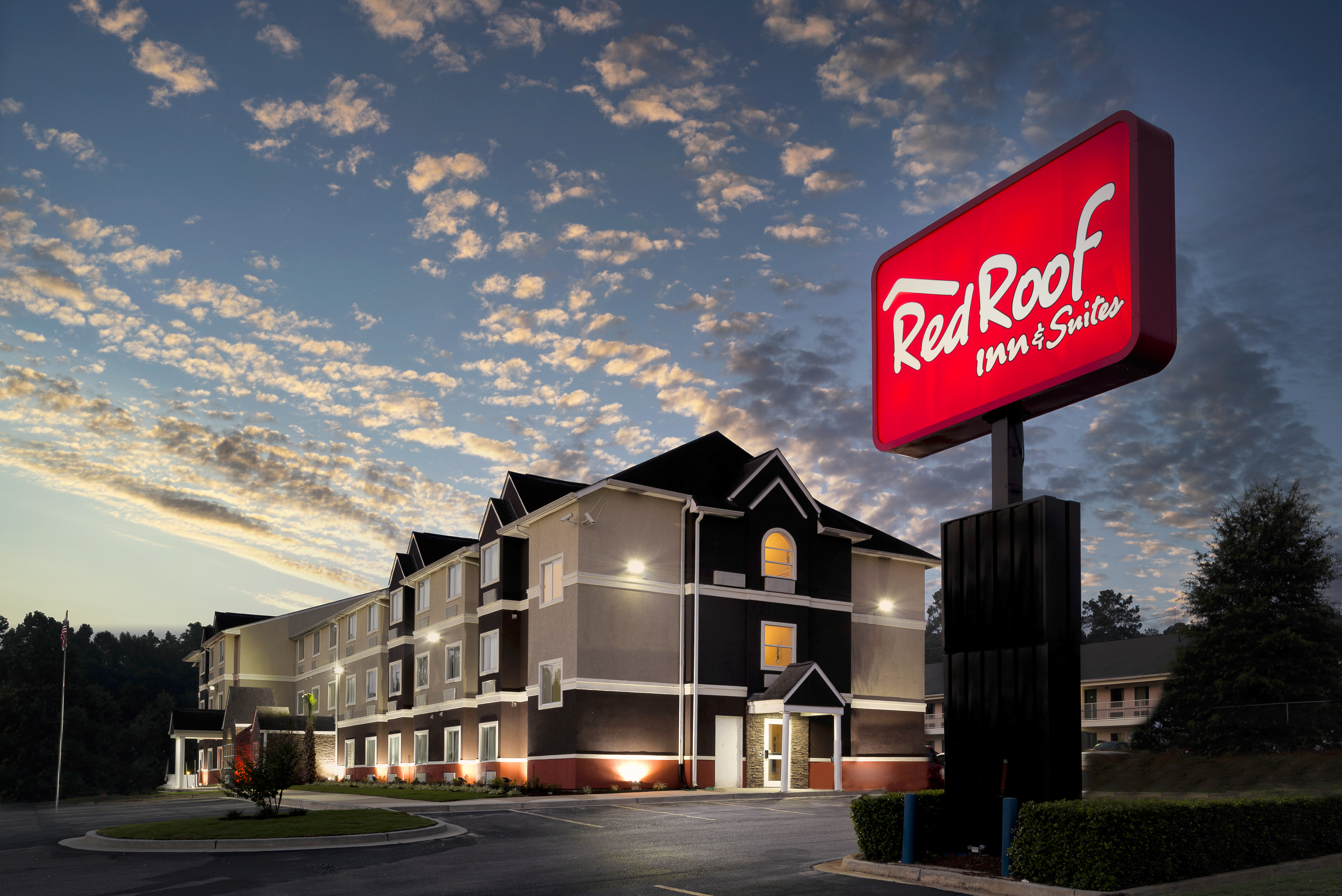 Image 2 | Red Roof Inn & Suites Augusta South