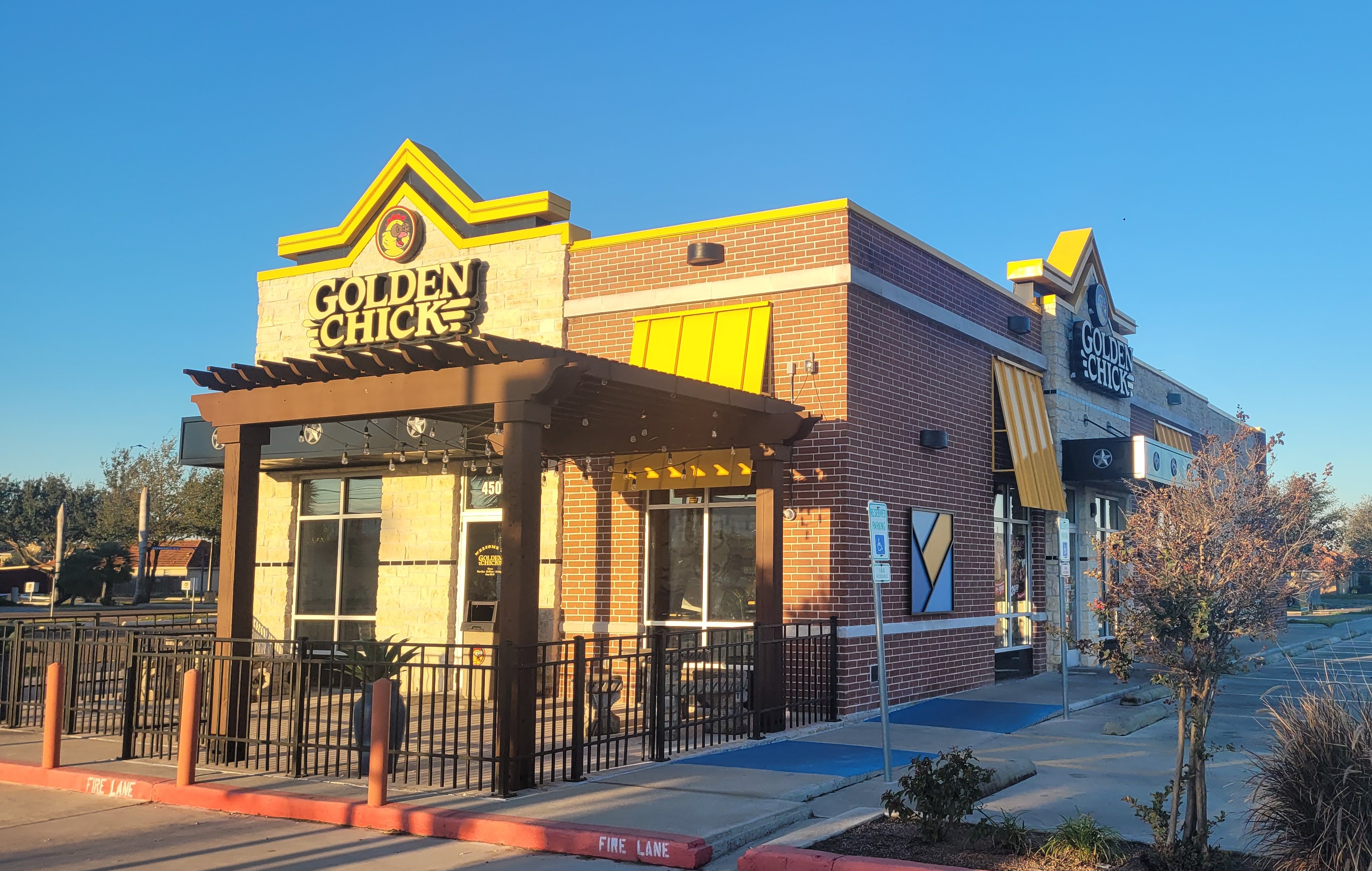 Golden Chick storefront.  Your local Golden Chick fast food restaurant in McAllen, Texas