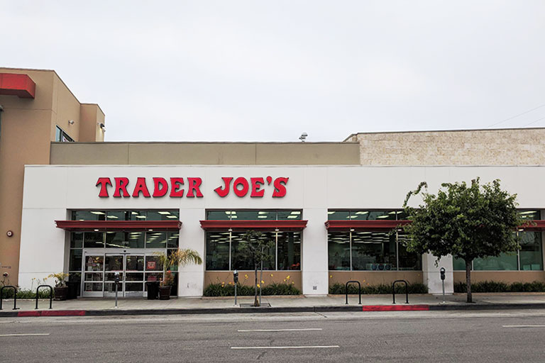Trader Joe's Olympic Blvd (215) Grocery Store in Los Angeles 90064