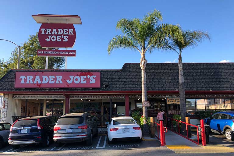 Trader Joe's Pasadena (51) Grocery Store in Pasadena 91105