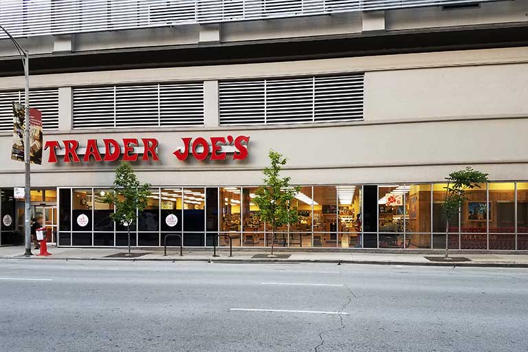 Trader Joe's Chicago River North (696) Grocery Store in Chicago 60611