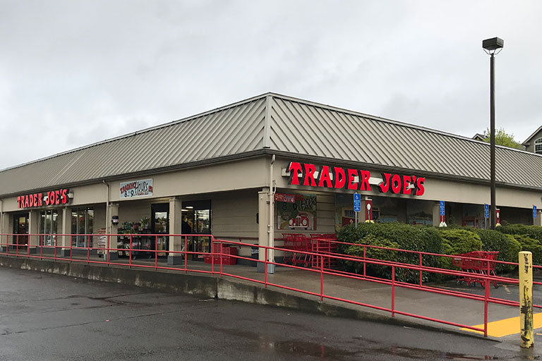 Trader Joe's Lake Oswego (142) Grocery Store in Lake Oswego 97035