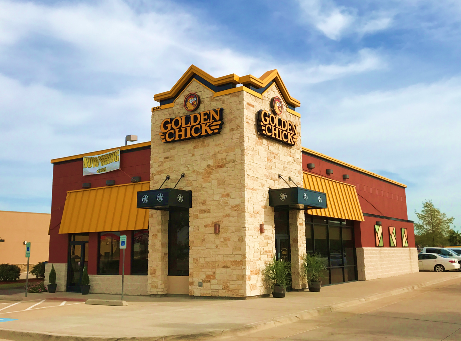 Golden Chick storefront.  Your local Golden Chick fast food restaurant in Lewisville, Texas