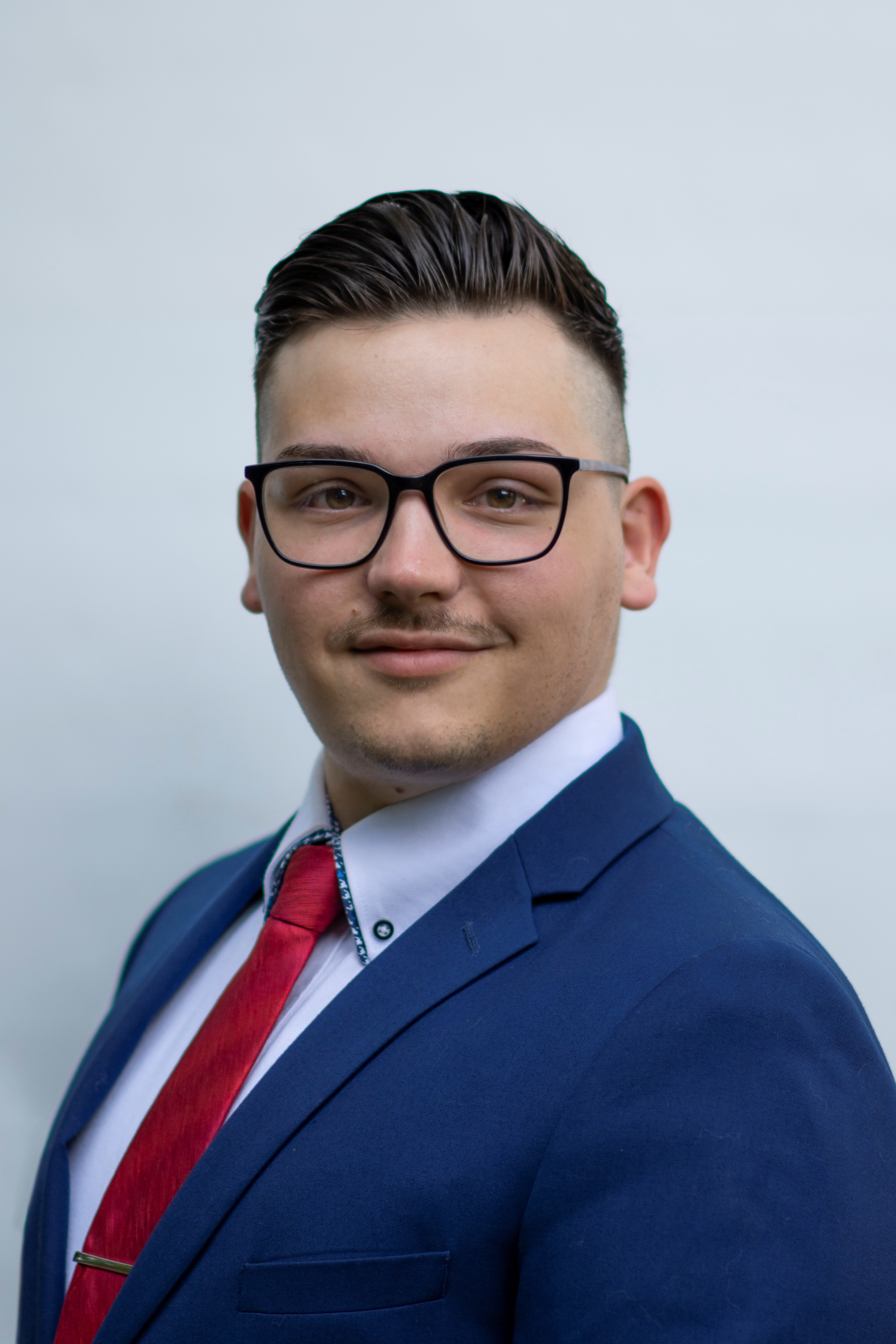   portrait image. Your local Financial Planner in Thorold, ON