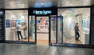 Coopervision storefront. Uw lokale LENS4YOU AG in Luzern, Switzerland