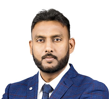 Tharan Lingam portrait image. Your local mortgage specialist in Toronto, ON