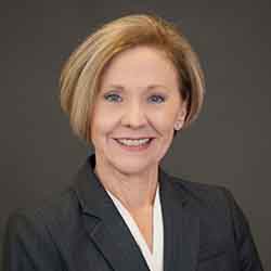 Lynn Hedrick portrait image. Your local financial advisor in Roseville, 